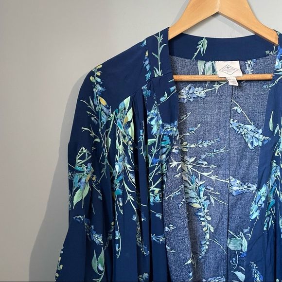 St. John’s Bay wrap kimono one size fits all - Picture 2 of 6